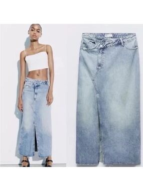 Zara Denim Skirt Front Slit Size XS